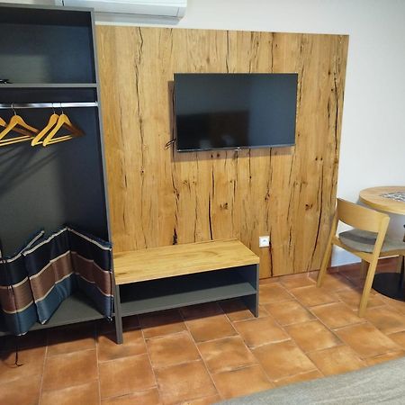 Sklep Vino Strycek Guest House Velke Bilovice Exterior photo