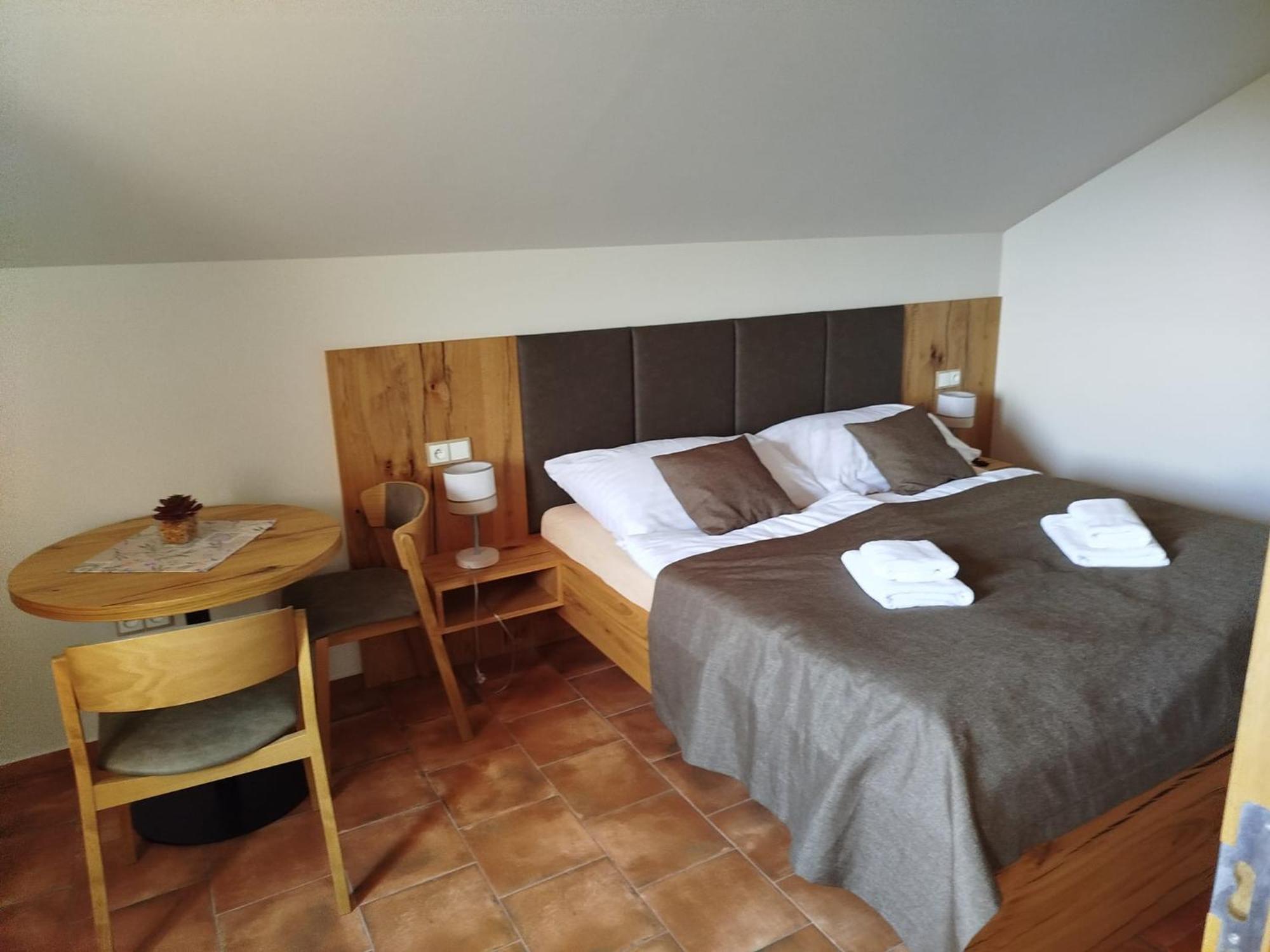 Sklep Vino Strycek Guest House Velke Bilovice Exterior photo