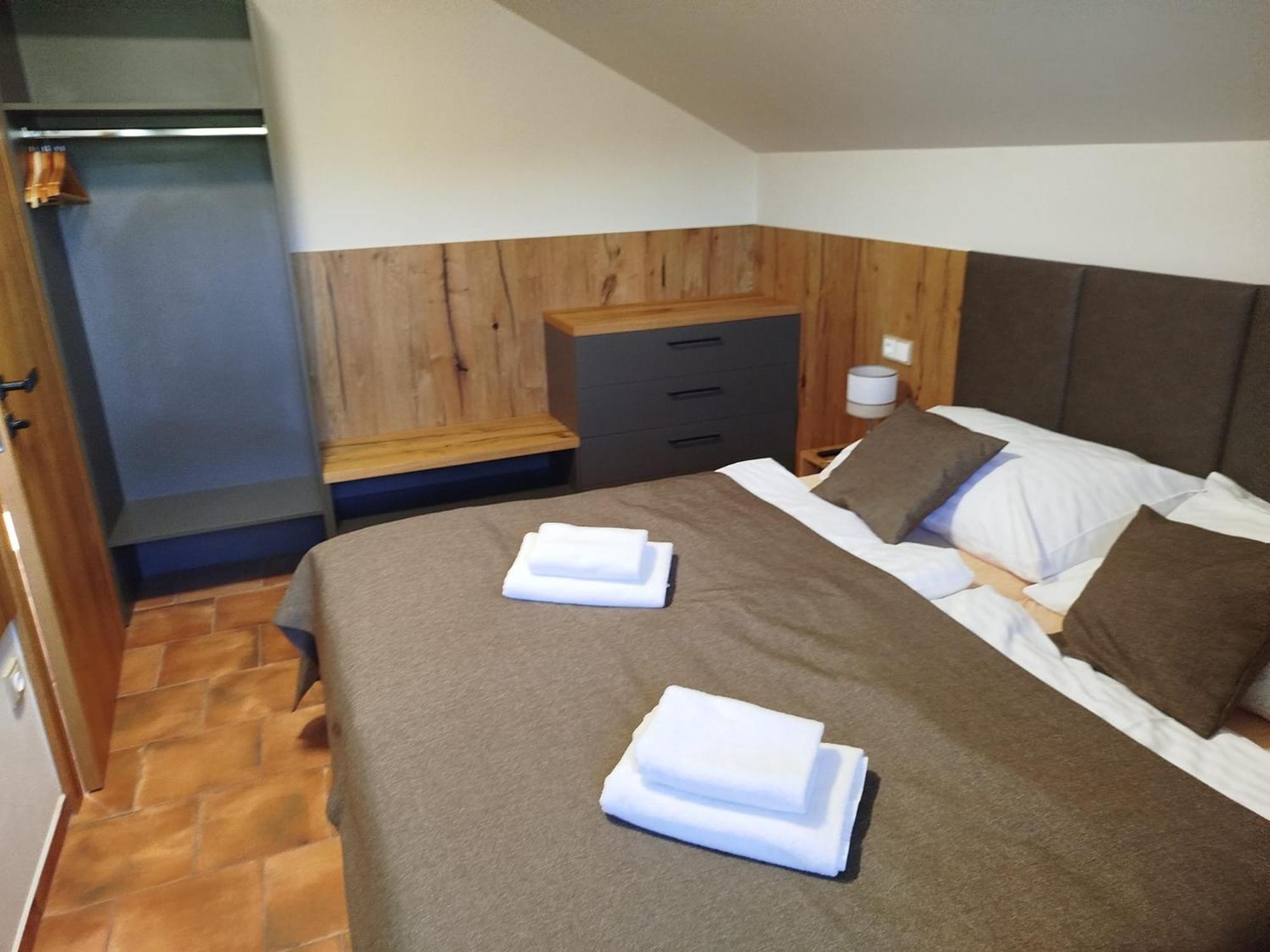 Sklep Vino Strycek Guest House Velke Bilovice Exterior photo